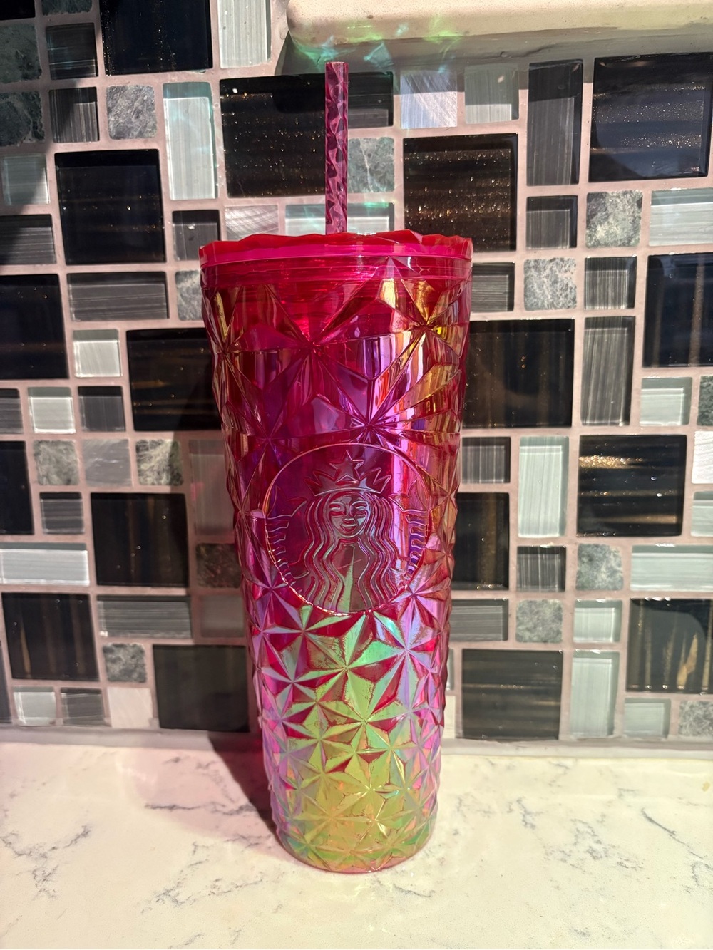 Starbucks Iridescent Pink to Green Ombre Diamond Tumbler with Straw